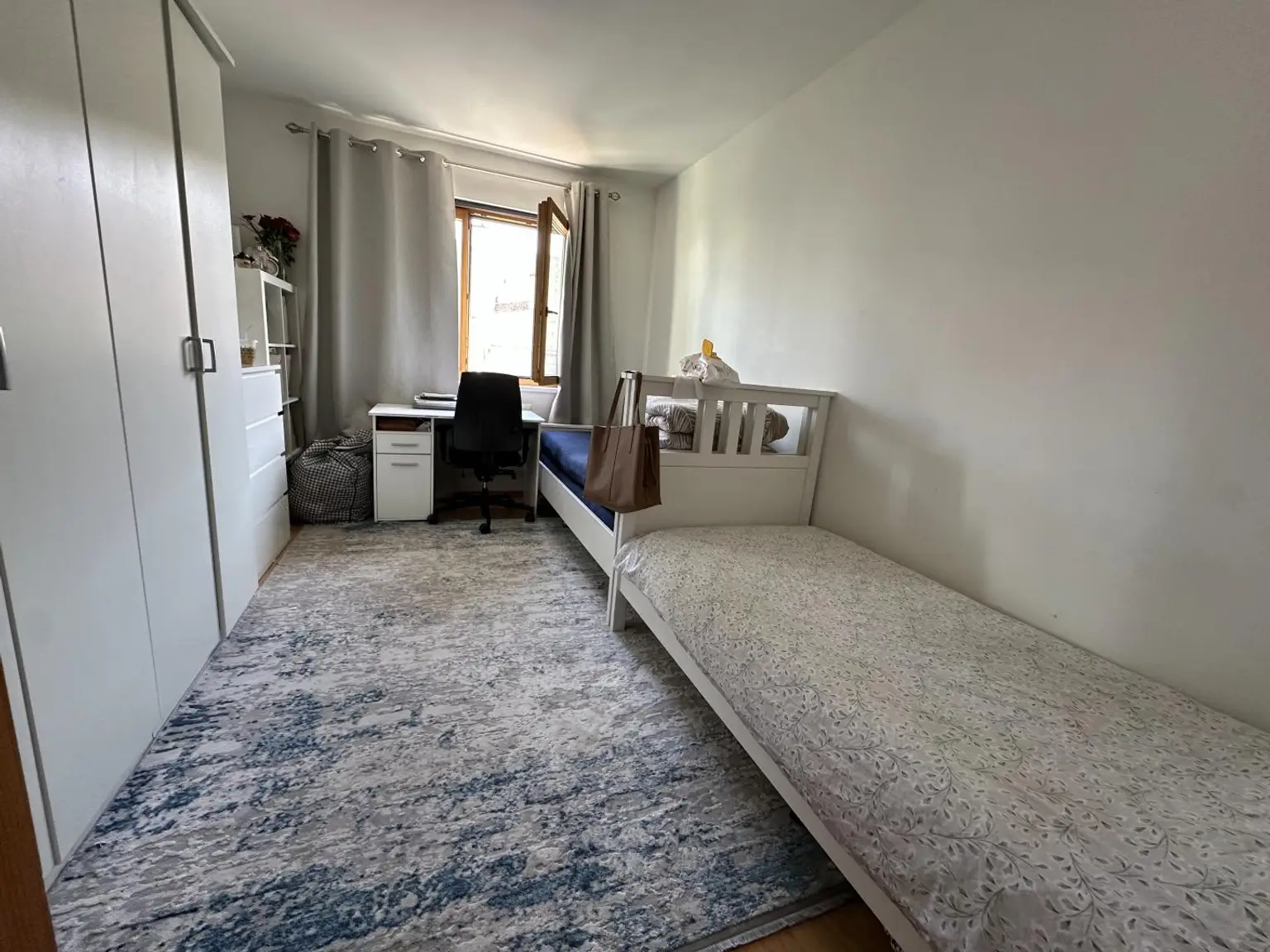 Große, gepflegte Eigentumswohnung mit Balkon und praktischer Raumaufteilung! Ideal für Familien!