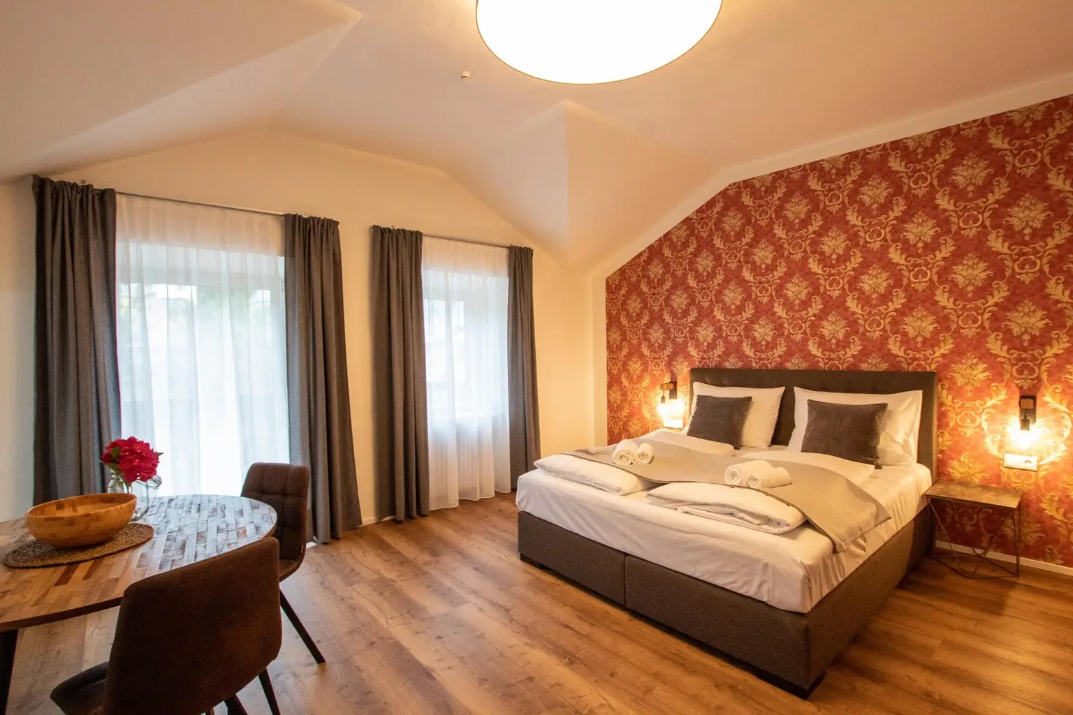 Panorama-Ferienappartmenthaus mit 6 eigenständigen Appartments in Bad Gastein