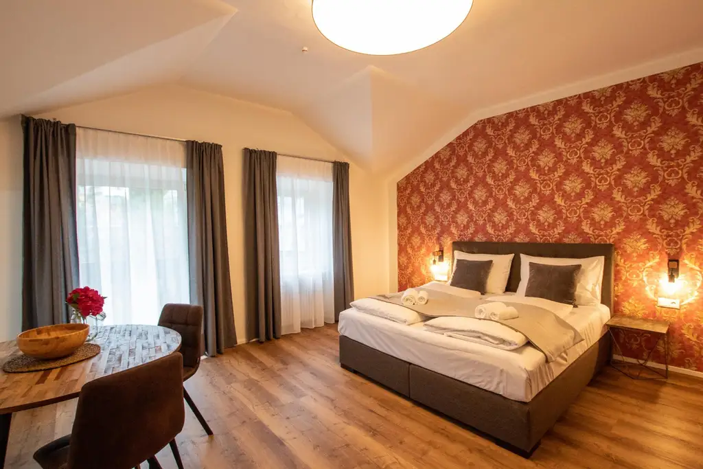 Panorama-Ferienappartmenthaus mit 6 eigenständigen Appartments in Bad Gastein