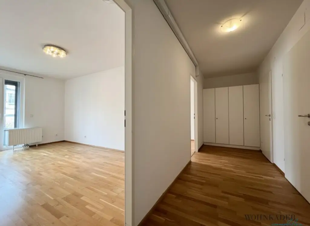 Moderne 3-Zimmer-Wohnung mit Loggia zum ruhigen Innenhof – Nähe Karmelitermarkt