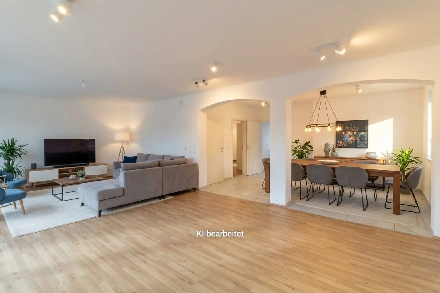 Perfekt für Familien: Exklusives Einfamilienhaus mit uneinsehbaren Garten & Schnellbahn ums Eck - Ruhe, Sonne, Platz!