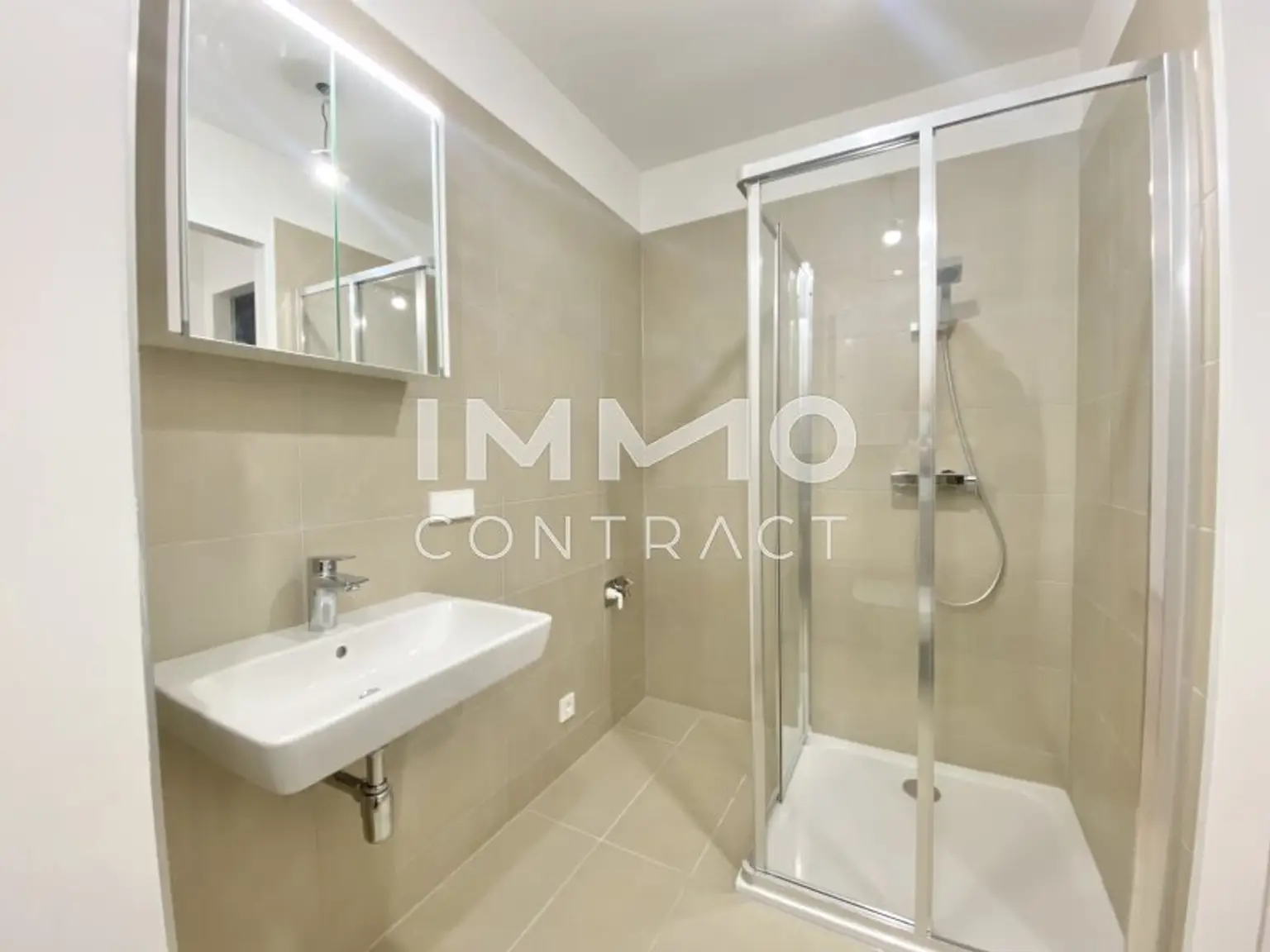 Badezimmer auf beiden Wohnebenen