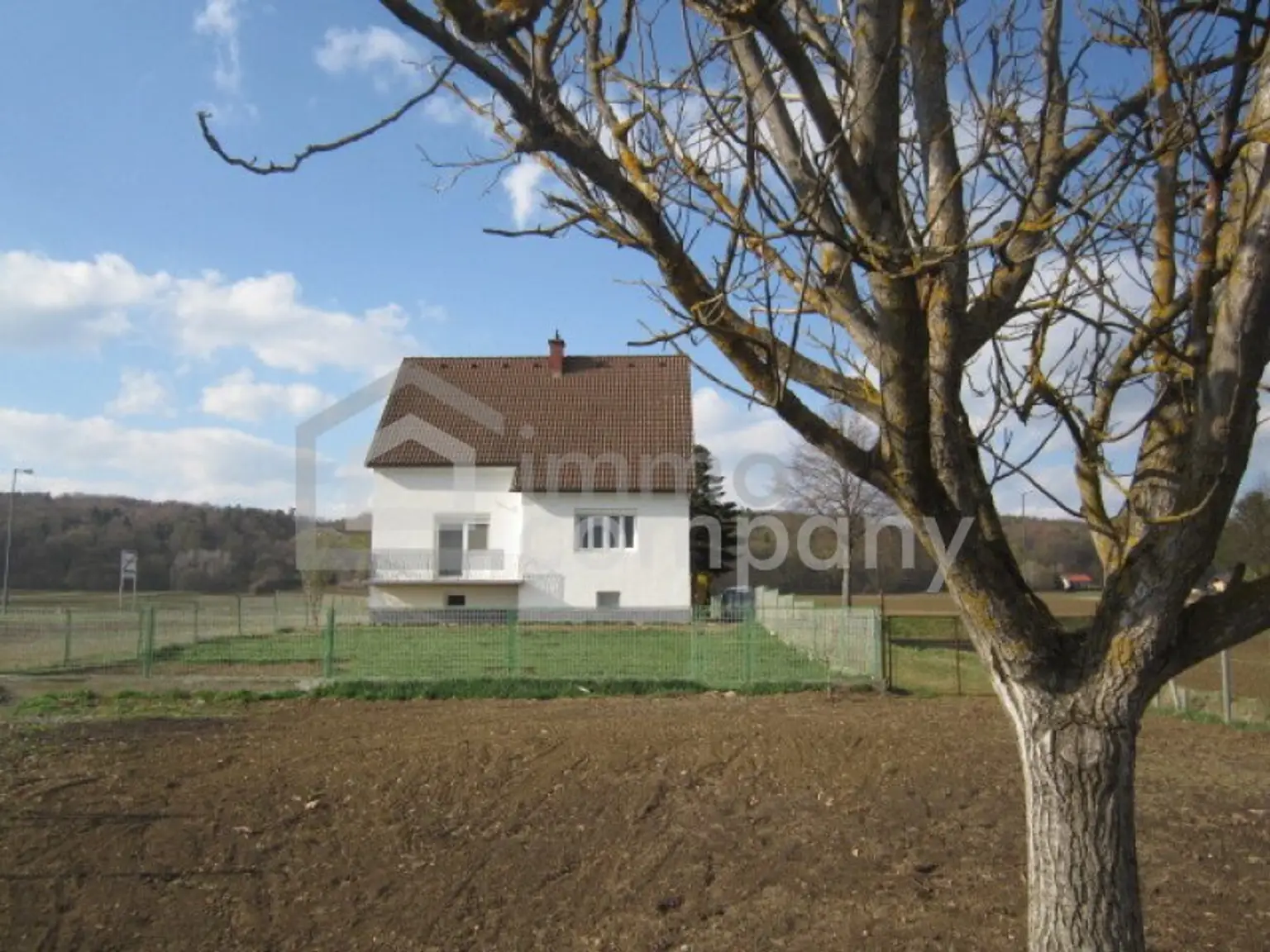 Erstbezug nach Sanierung + neuer Photovoltaikanlage