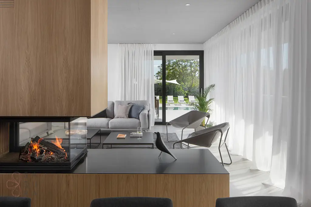 Zeitgenössische Villa in Pazin – Luxus, Privatsphäre und mediterrane Eleganz