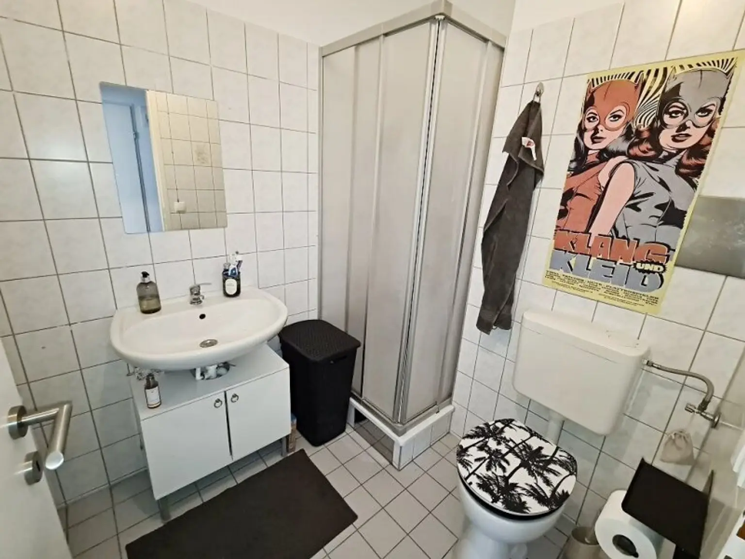 DACHGESCHOSS, U3-NÄHE, 55 m2 Maisonette, 2 Zimmer, Kochnische, Duschbad, Fernblick, Meiselstraße