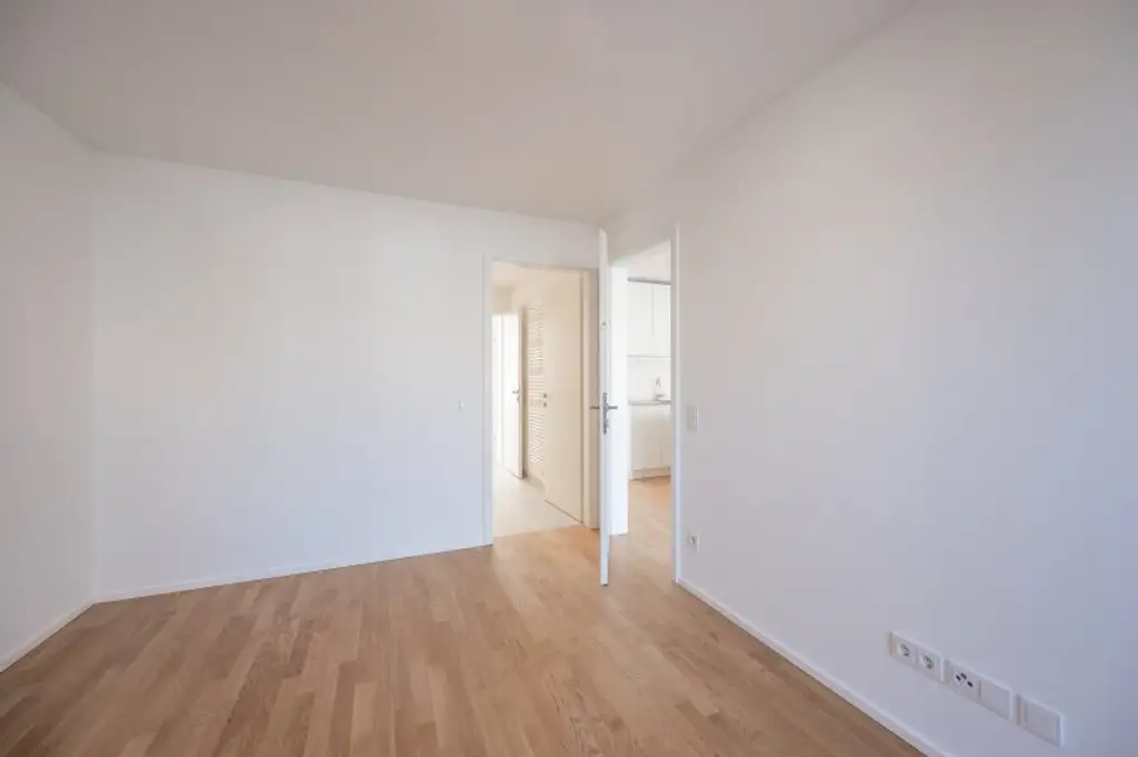 ++MOLLARD 50++ Elegant 3-room apartment in Vienna’s vibrant city core (1/22)