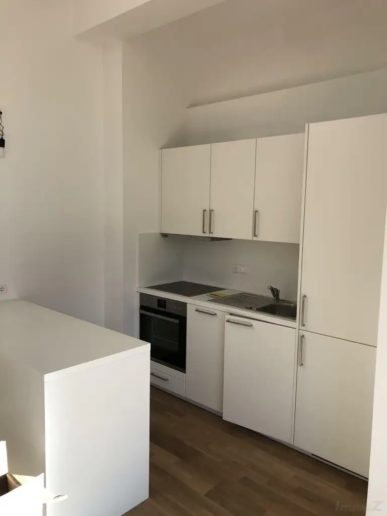 Geförderte 3-Zimmer Dachgeschoss-Wohnung mit Lift - Nähe FH ab 1.12.2025