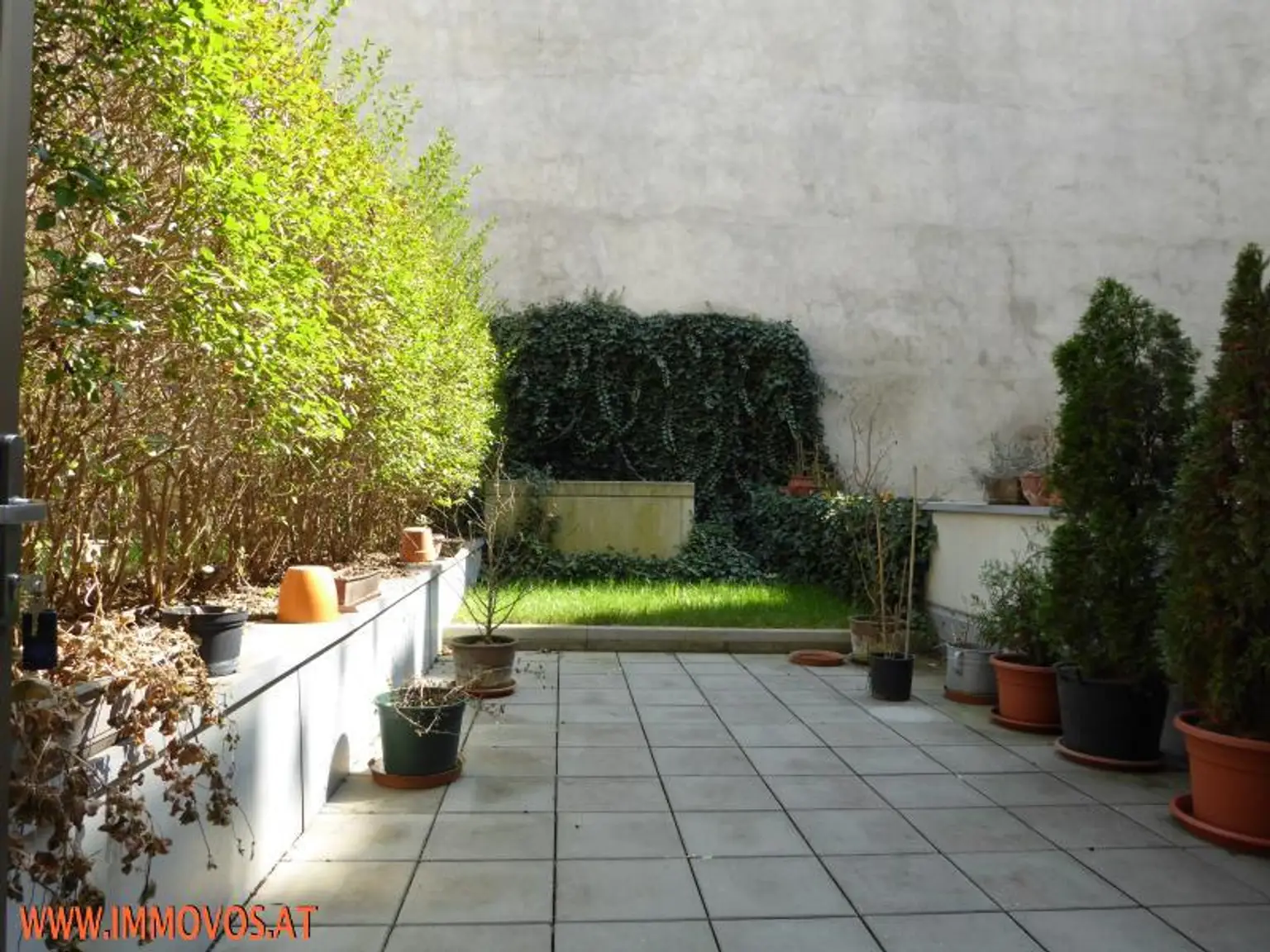 *LOFTIGE, HELLE 2-ZIMMER-NEUBAUWOHNUNG - ab 2026*