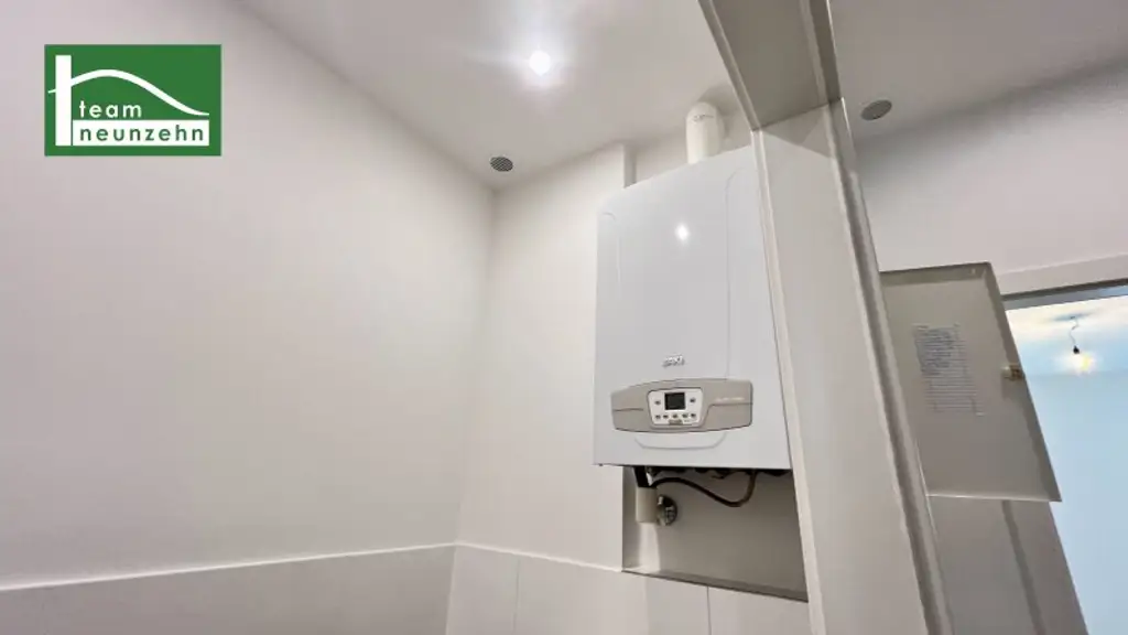 Neuer DG-Ausbau in schönem Altbau