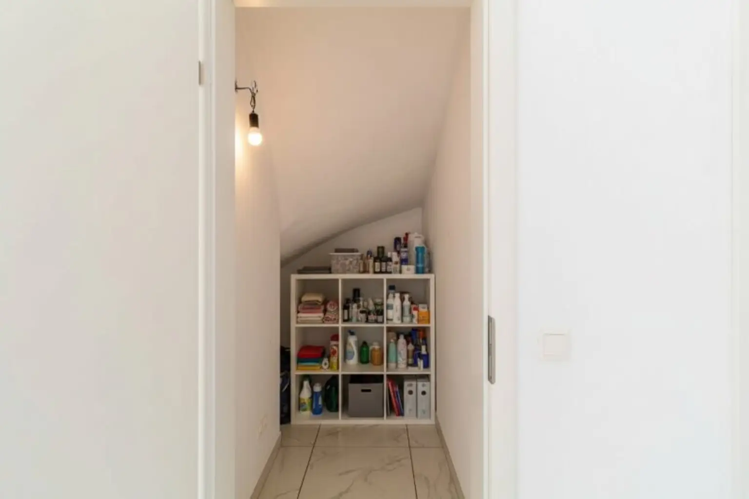 DOPPELHAUSHÄLFTE im GRÜNEN - MIETE oder KAUF!