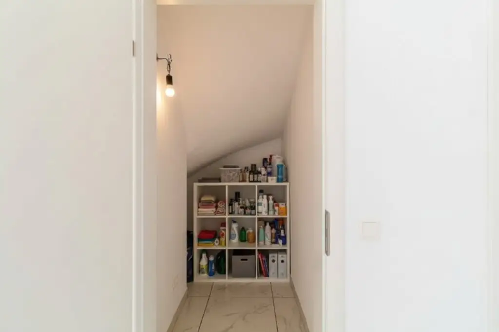 DOPPELHAUSHÄLFTE im GRÜNEN - MIETE oder KAUF!