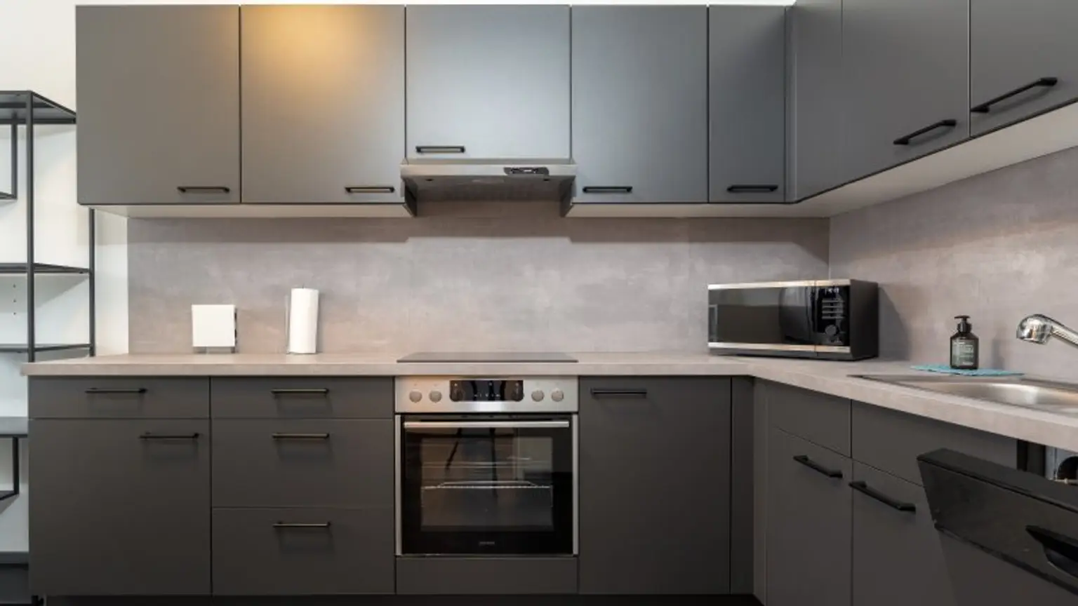 TOP Dachgeschosswohnung im Zentrum von Gänserndorf!