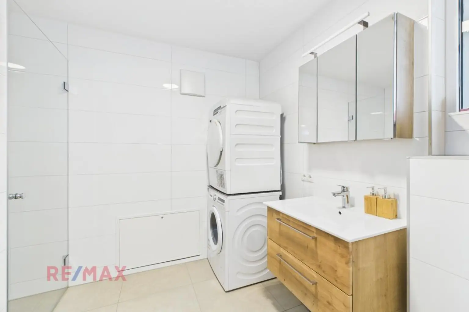 Moderne 2-Zimmer-Wohnung mit Terrasse, Garten und bester Anbindung