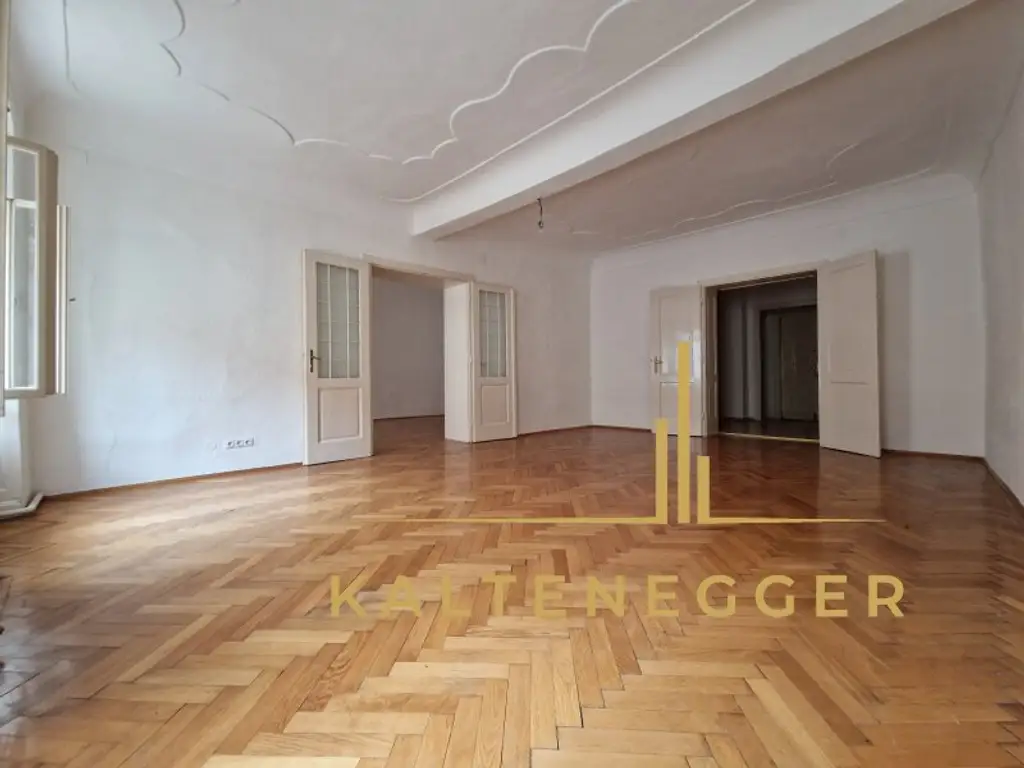 Attraktives Zinshaus mit 6 Einheiten im beliebten Stadtkern Wiener Neustadts