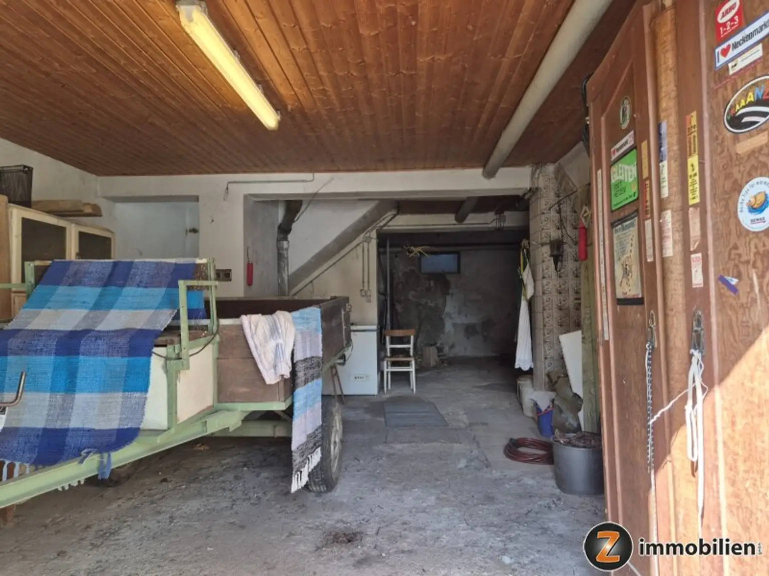 Garage 1