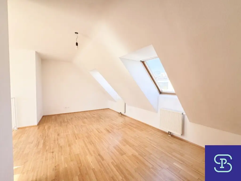 Helle 61m² Dachmaisonette mit 10m² Terrasse - 1170 Wien