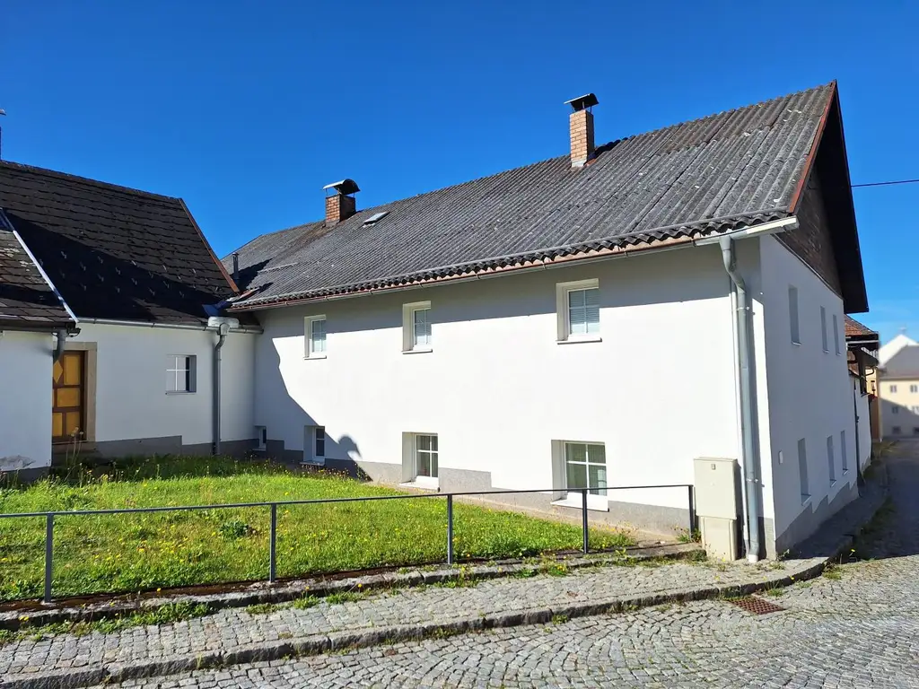 Historisches Wohnhaus mit liebevoll erhaltenem Innenhof