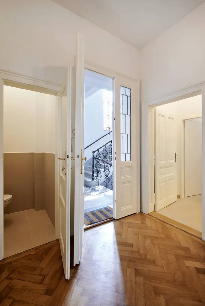 Ideal für Paare oder kleine Familien – frisch renovierte 3-Zimmer-Altbau Wohnung