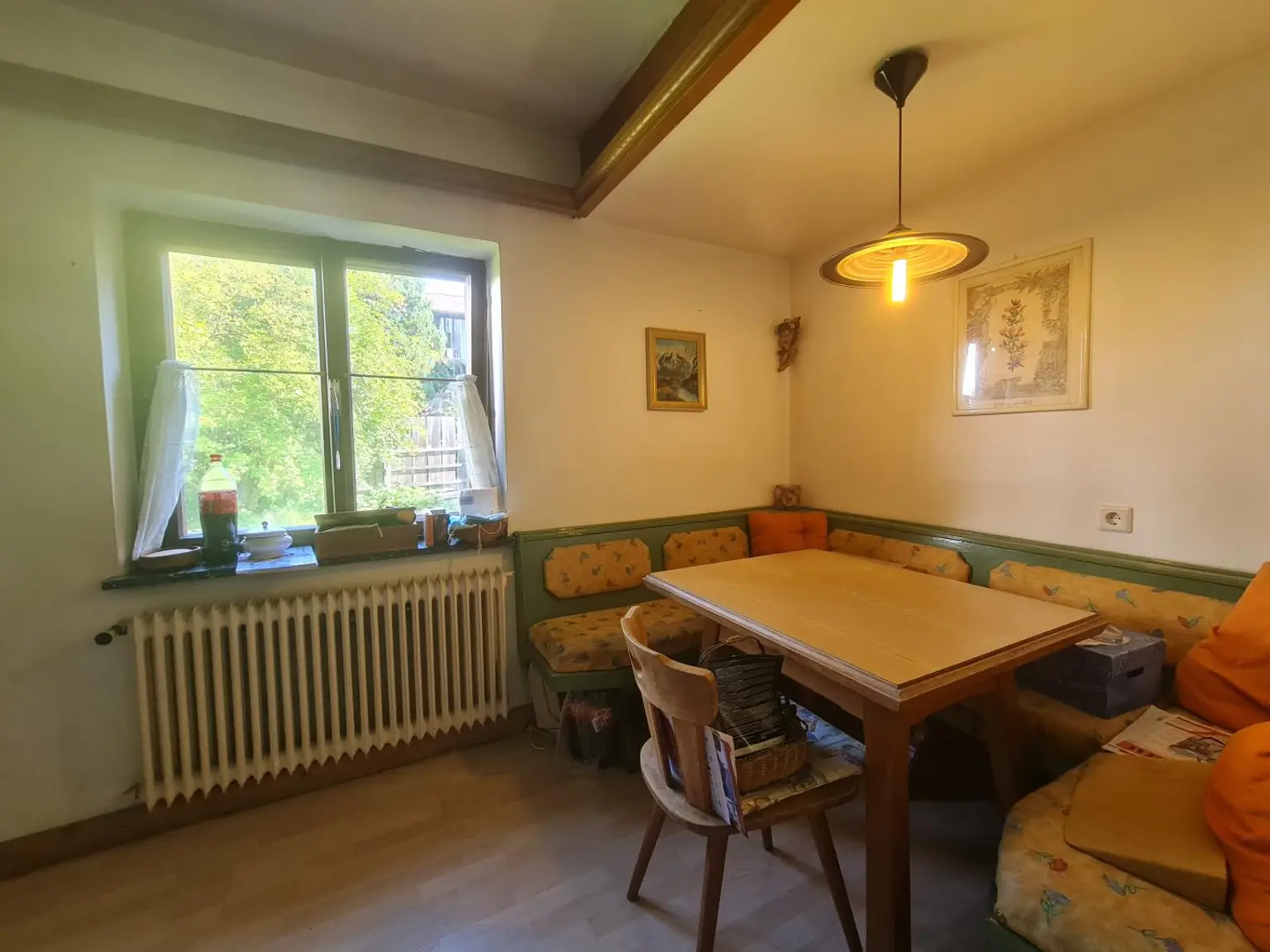 Geschichte zum Wohnen – Wohnhaus mit Garten in Top Lage in Seefeld!