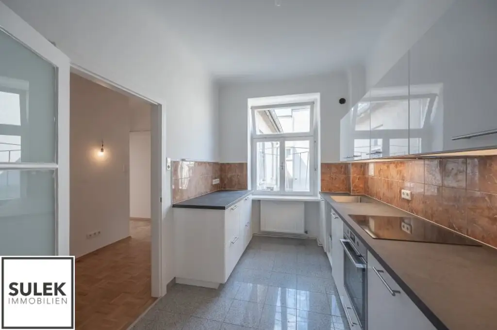 Großzügige 4-Zimmer-Wohnung am Brahmsplatz – Top-Lage im 4. Bezirk