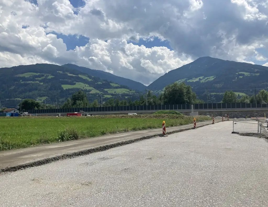 Teilflächen-Vergabe! Gewerbe- und Industriefläche, 15 km von Innsbruck, Nähe A12-Anschlussstelle