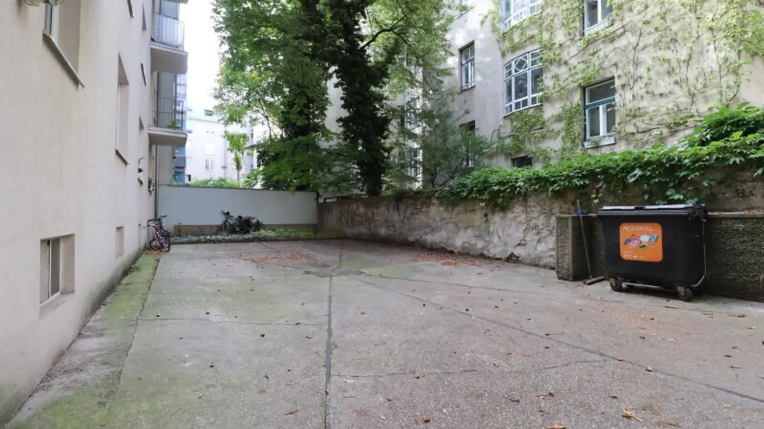 Sonnige 3-Zimmer-Wohnung mit Süd-Balkon im Nibelungenviertel