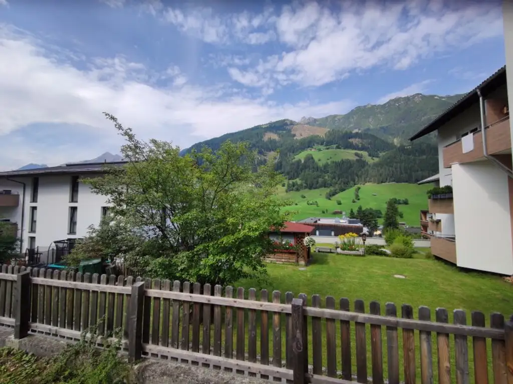 Sehr schöne 3 Zi Wohnung in ruhiger Lage