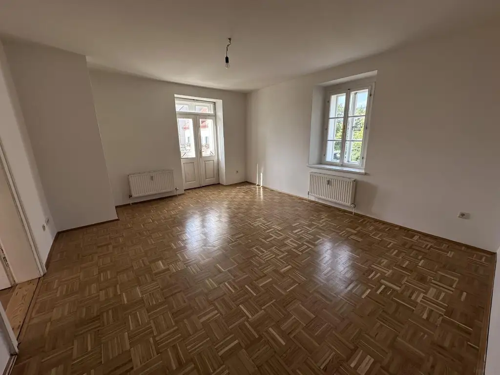 Neu sanierte 3-Zimmerwohnung im Herzen von St. Radegund!