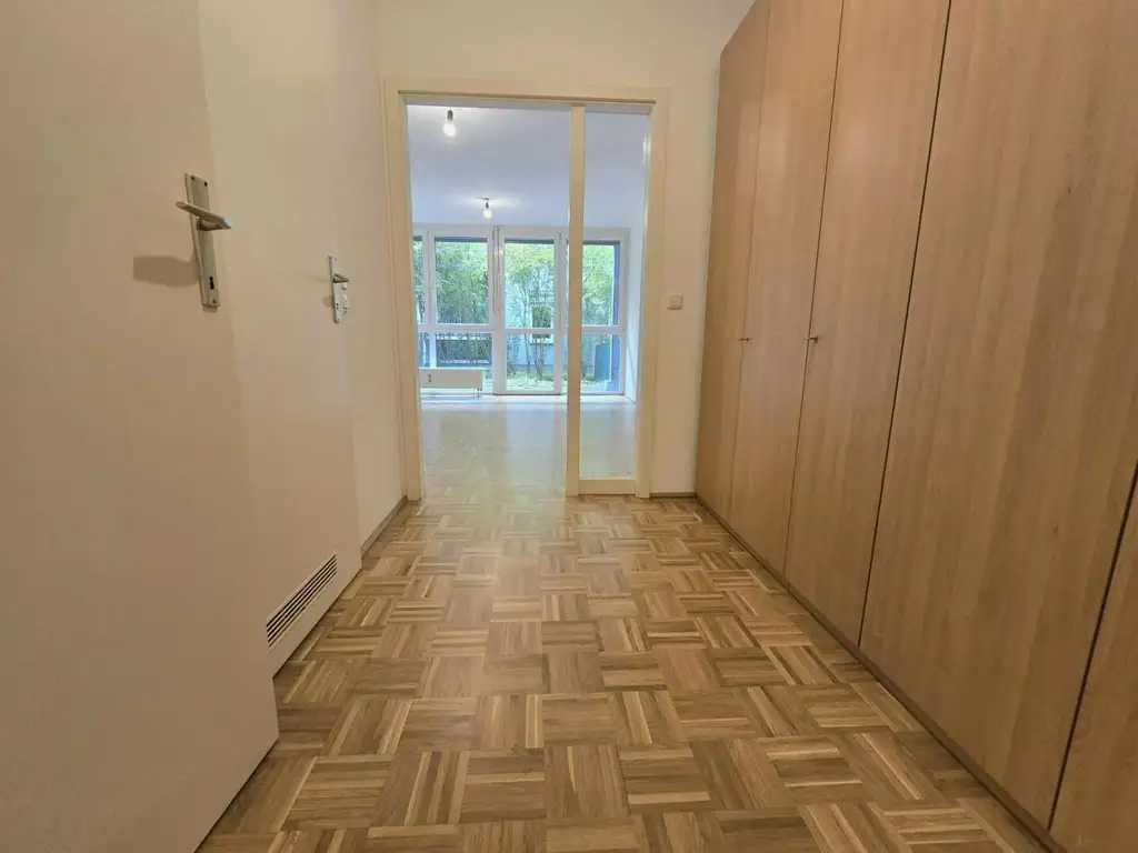 Entzückende Gartenwohnung mit Garagenplatz!