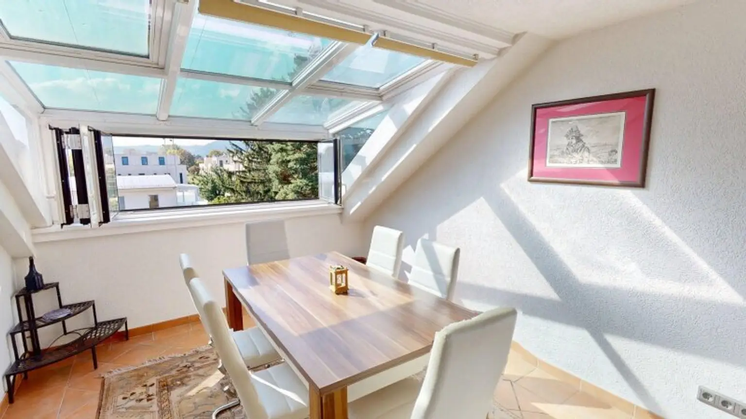 Einmalige Dachgeschoss-Maisonette mit Top-Ausstattung