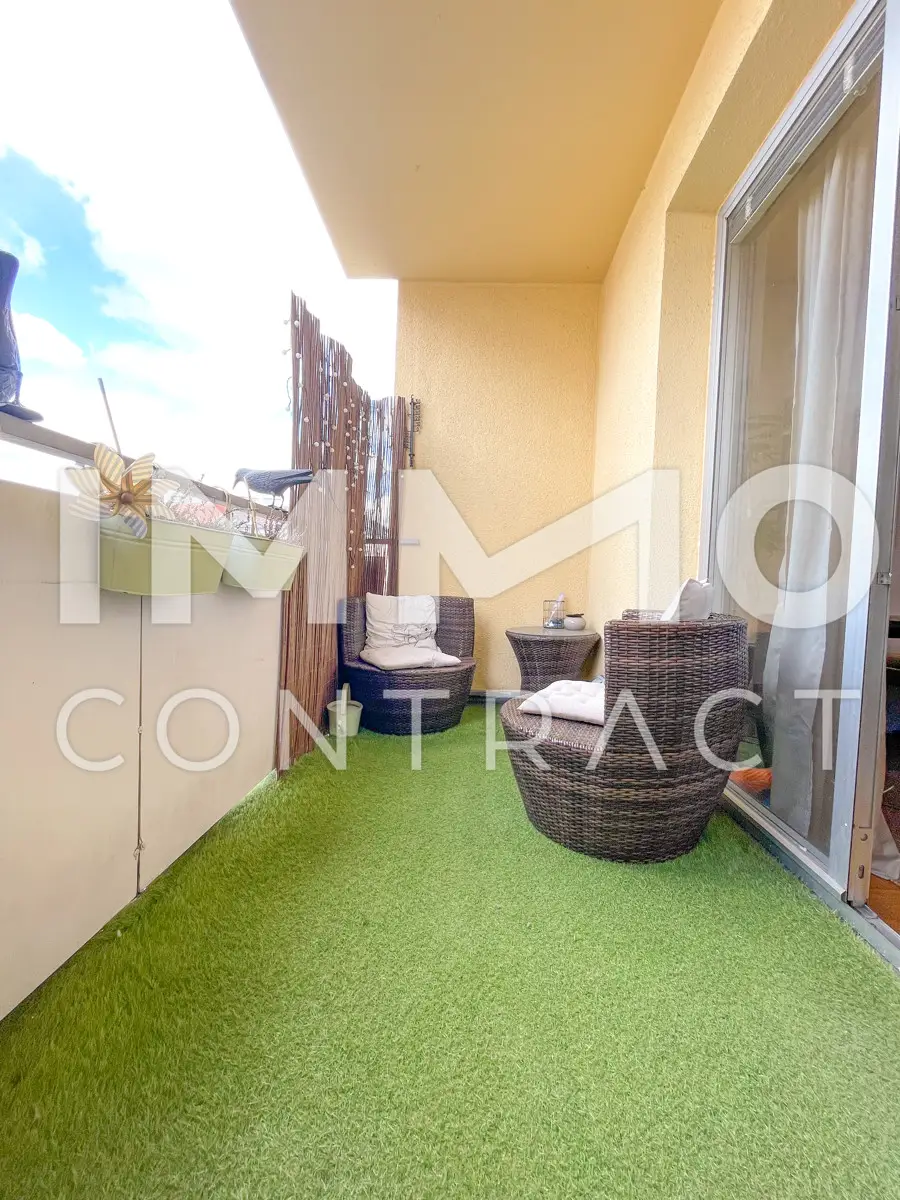 WARMMIETE! IDEALE WG ODER FAMILIENWOHNUNG  MIT LOGGIA! 4 ZIMMER + SEPARATE KÜCHE!