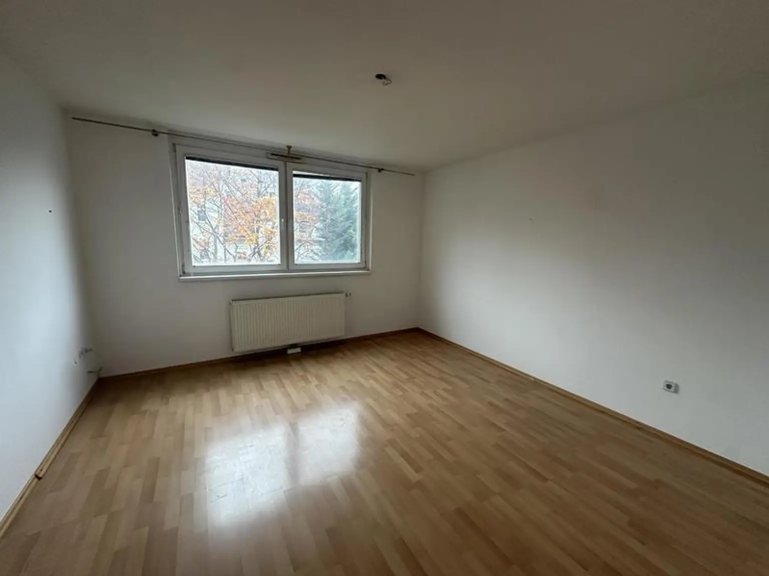 3 Zimmer Eigentum mit Terrasse Nähe Kagraner Platz