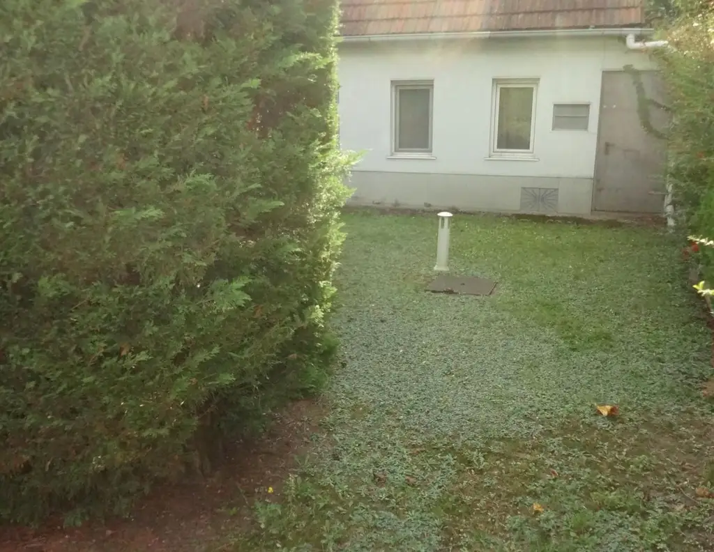 Grundstück mit Altbestand in attraktiver Wohngegend in Oberlaa !