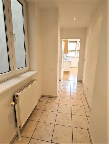 DACHGESCHOSS, AUGARTEN-NÄHE, 87 m² Maisonette mit 10 m2 Terrasse, Wohnküche, 2 Zimmer, Galerie, 2 Bäder, Rembrandtstraße