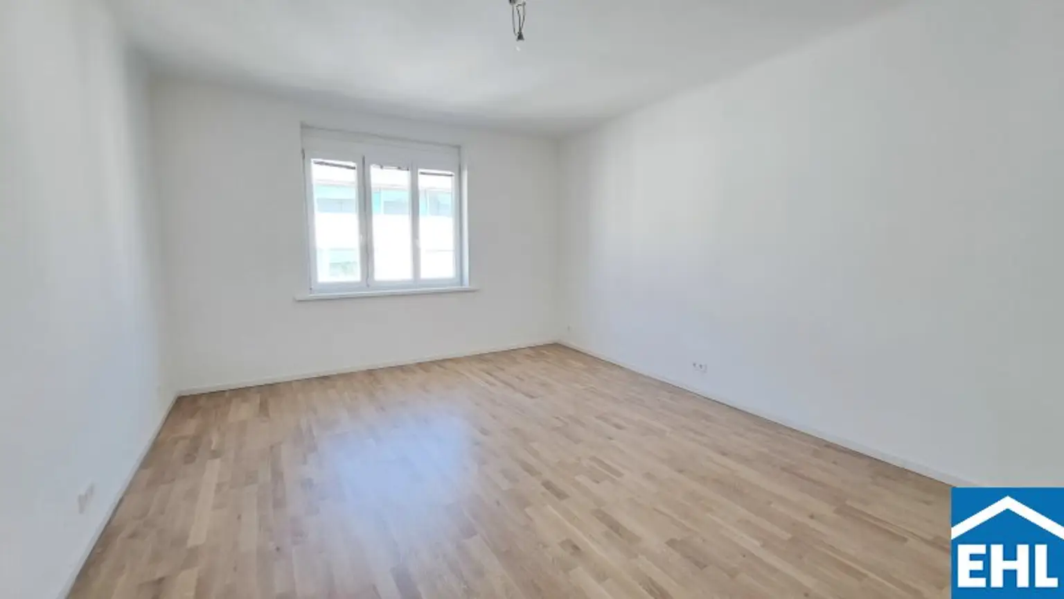 Moderne 3-Zimmer-Wohnung mit Balkon!