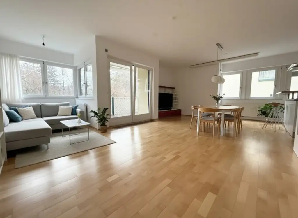 absolute Ruhelage: Helle, sonnige 3 Zimmer Wohnung mit Balkon und Terrasse in Grünlage Ober St.Veits 1130 zu mieten!