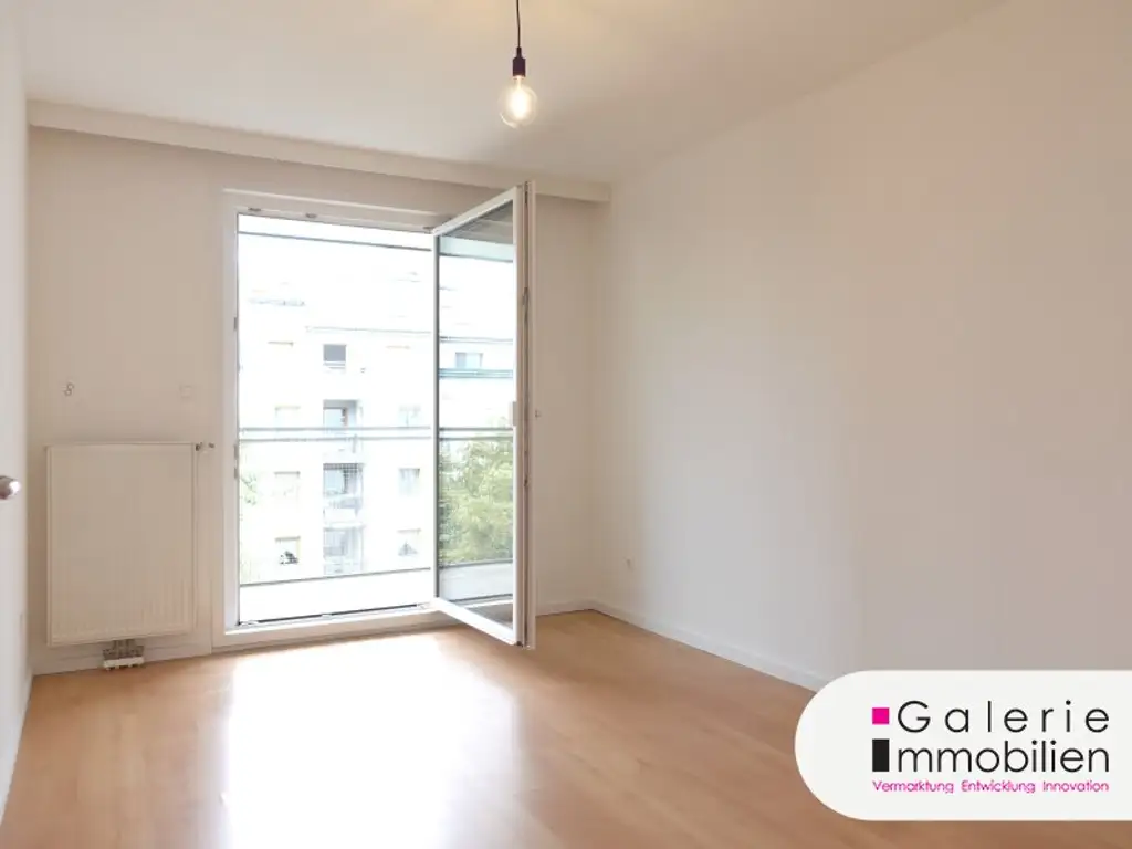 VIDEO: Schöne, helle 3-Zimmer-Loggiawohnung mit Klima, Grünblick, separater Küche, zentral begehbar!