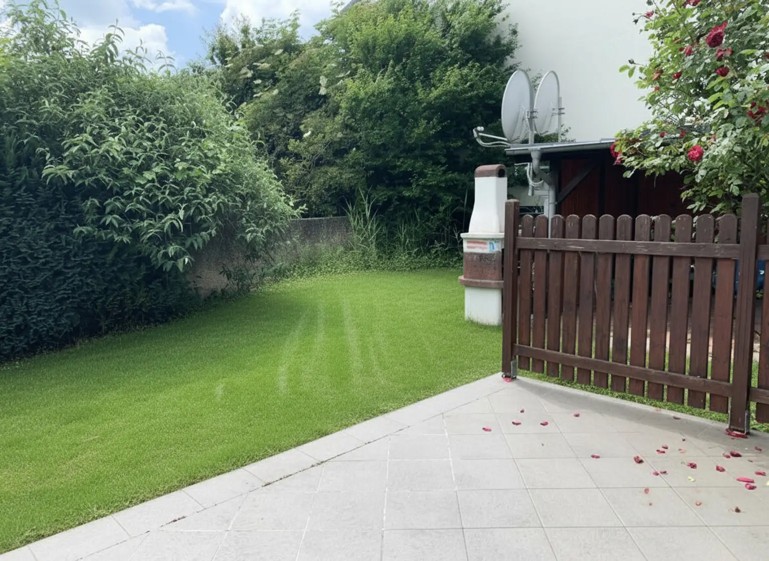 Ihr Traum-Einfamilienhaus in Tulln: 9 Zimmer, Garten, Terrasse – jetzt für 700.000 € - auch als Büro/Praxis geeignet!