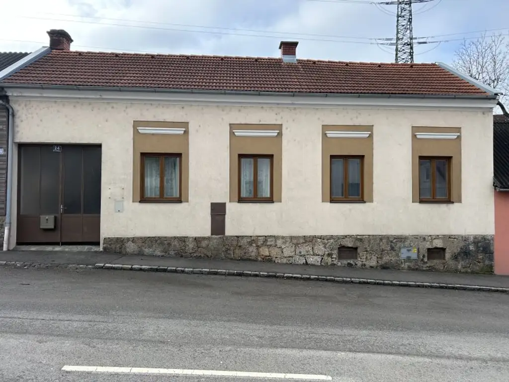 +Einzigartiges Einfamilienhaus mit Nebengebäude in Enzesfeld-Lindabrunn+