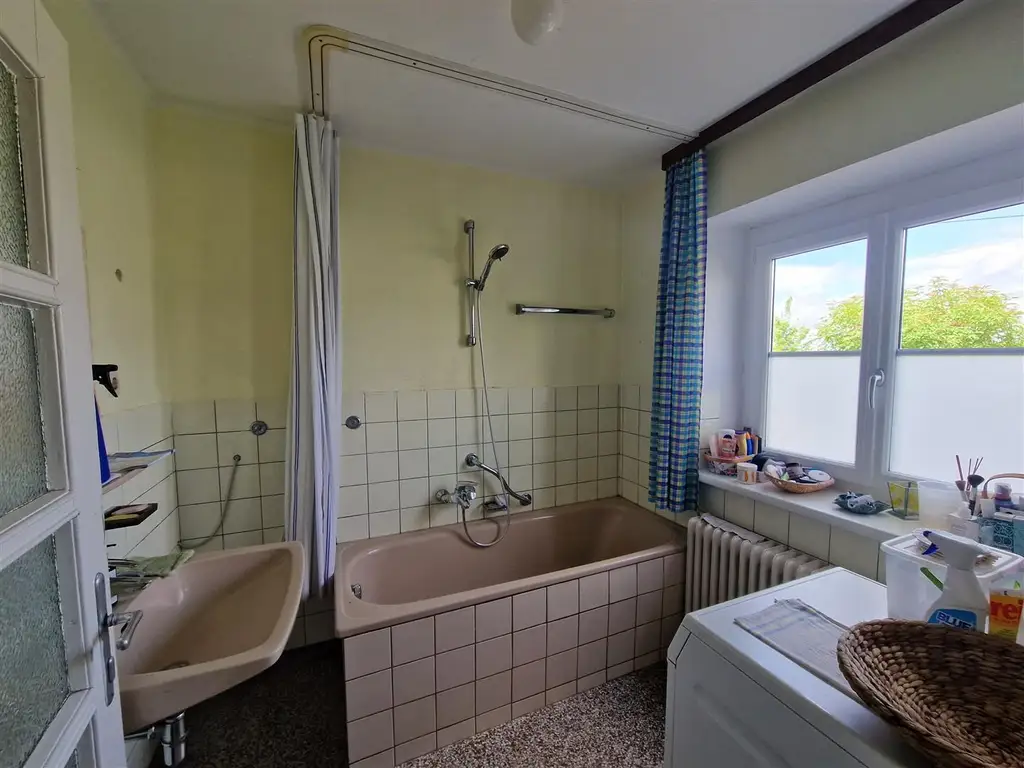 Solides Einfamilienhaus mit Charme und modernisierter Technik