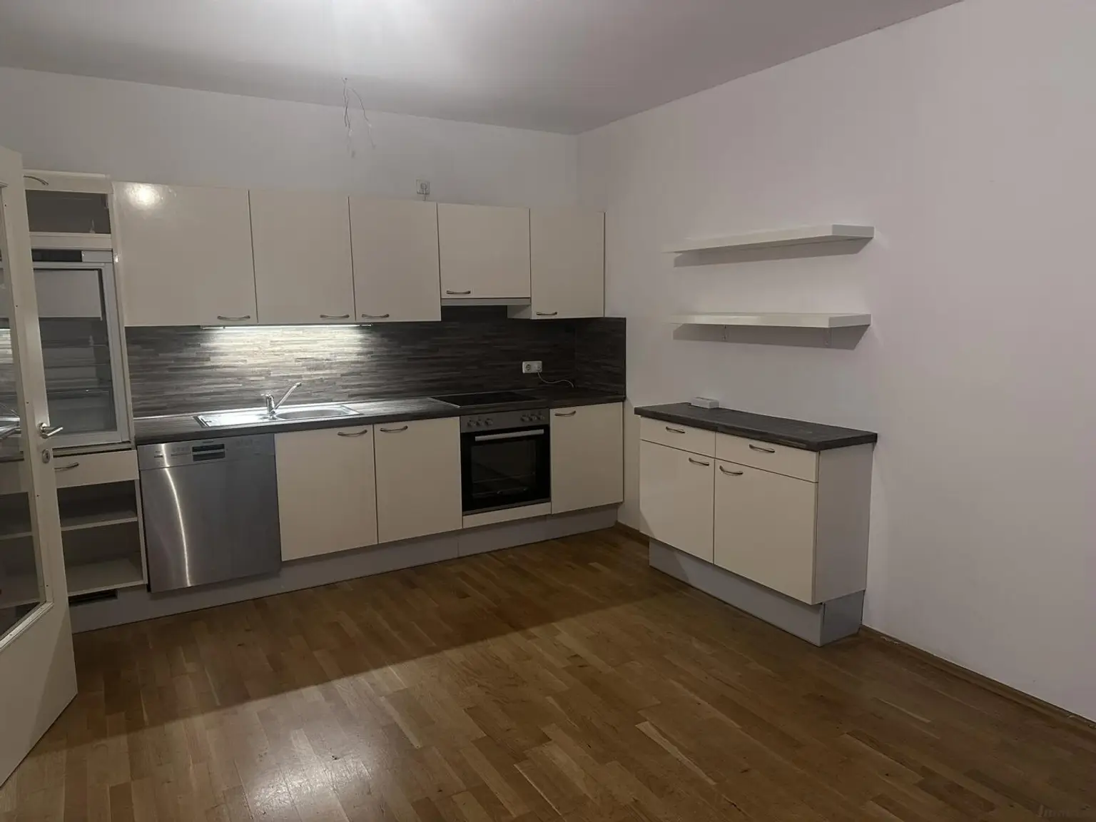 Derzeit geförderte 3-Zimmerwohnung mit Garten!