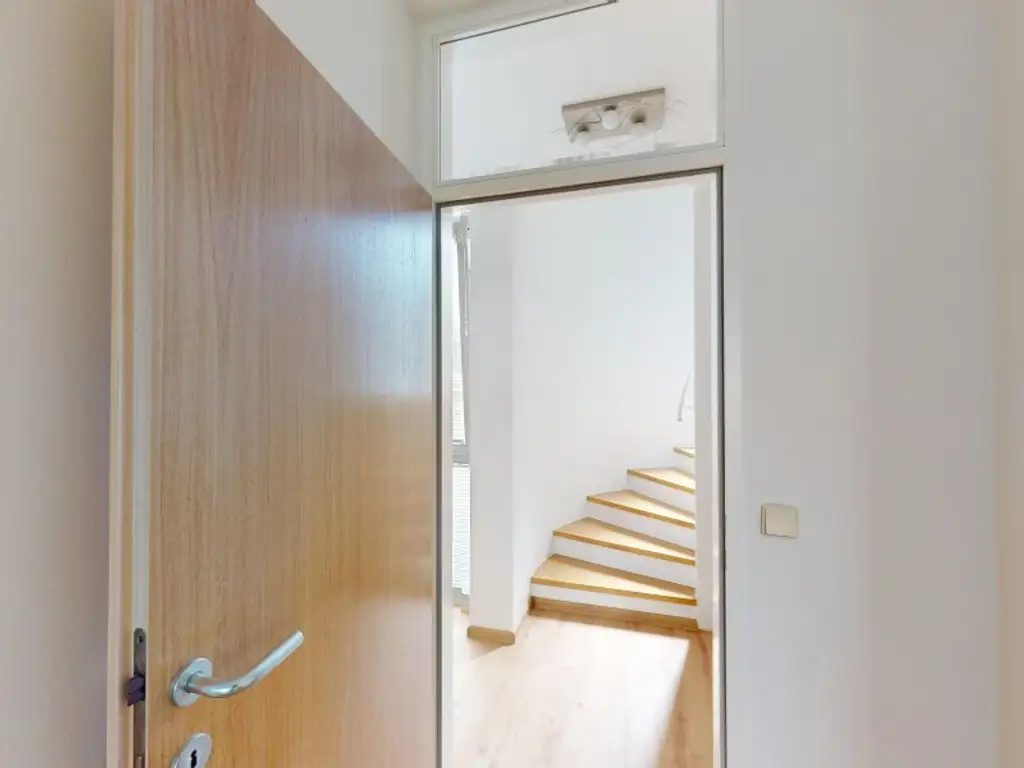 Sonnenterrasse, Garten und 5 Zimmer: Leben im Architektenhaus! 163m² Nutzfläche!