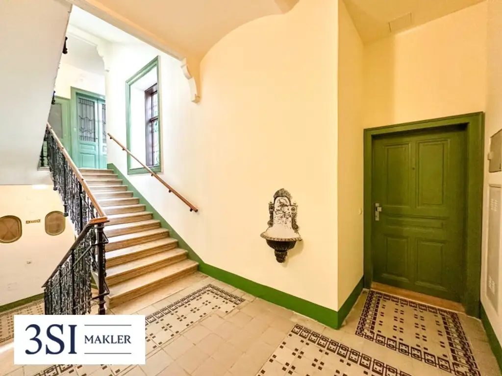 Modernes City-Apartment mit Altbauflair – sofort beziehbar!