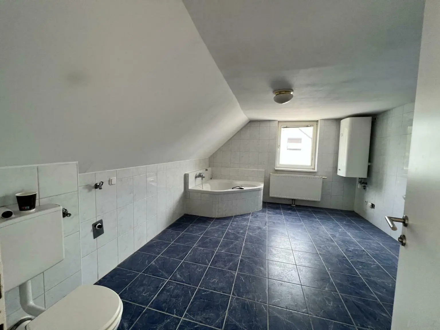 Gratkorn, Wohnung mit 3 extra Zimmer, möblierte Küche, Bad & Balkon  +Provisionsfrei+