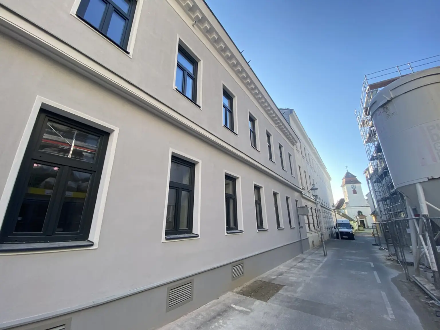 ERSTBEZUG Top Wohnung U3 2 Zimmer + Loggia - 1 bedroom apartment + loggia U3  +  TG Parkplatz