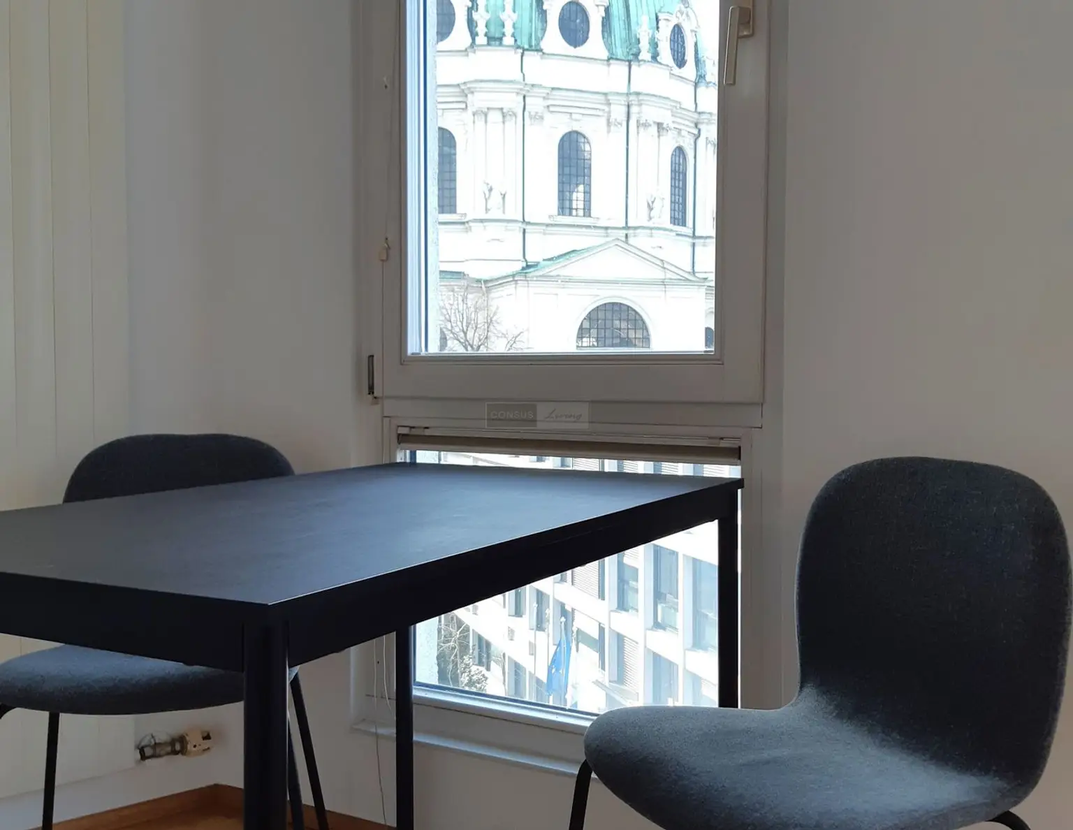 Karlsplatz: Ruhige Single-Wohnung in zentraler Lage