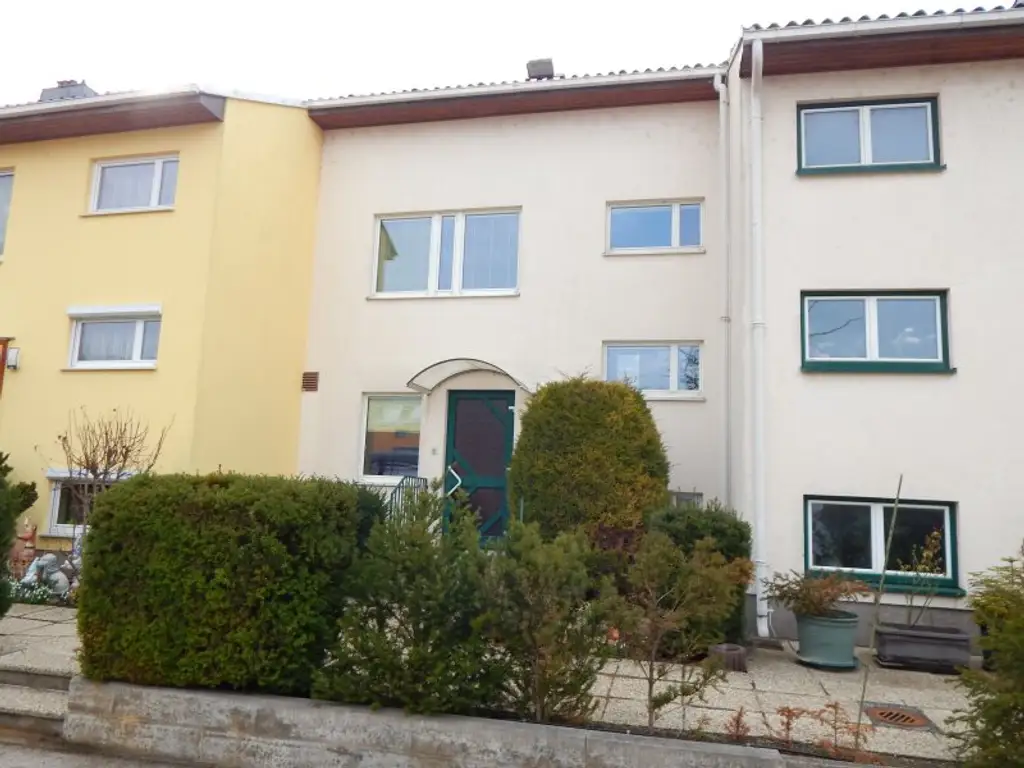 "Gelegenheit" Reihenhaus mit Garten zum Selbersanieren