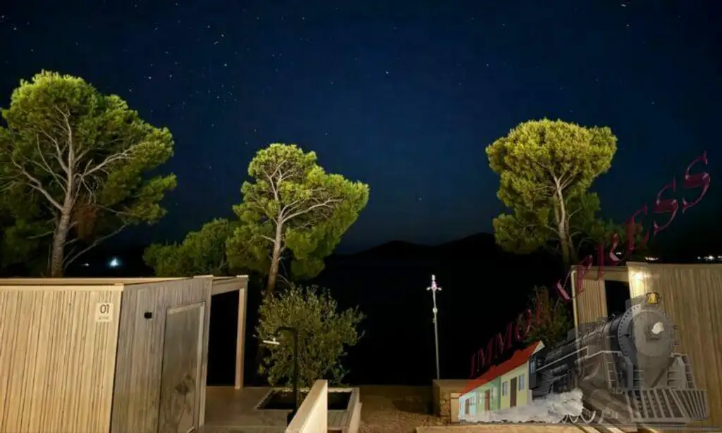 Villa Gioia – Moderne Strandvilla mit 45 m² Wohnfläche und 65 m² Terrasse im BUQEZ-Resort, Dalmatien