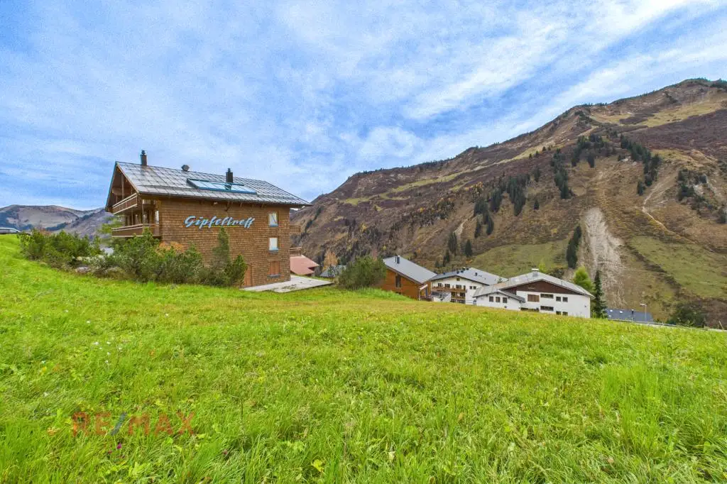 1.792 m² Baugrundstück mit Freizeitparadies direkt vor der Tür