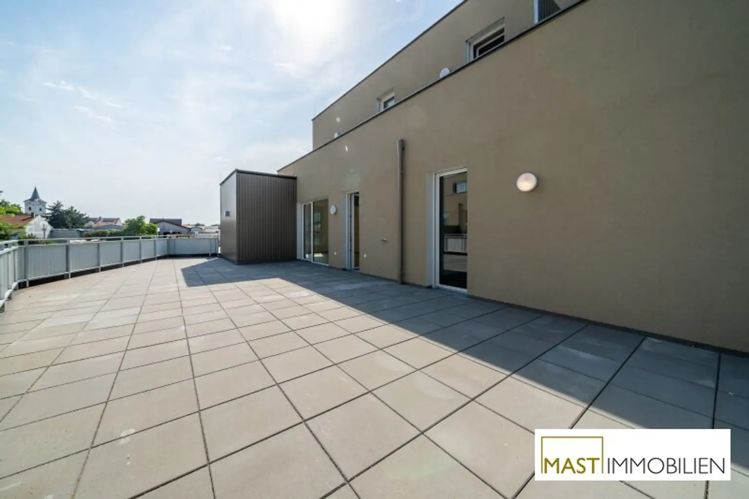 *Sommer 2025* Traumhafte 3-Zimmer Wohnung mit rund 80 qm Terrasse